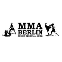 Berlin mixed fight Female Fighting
